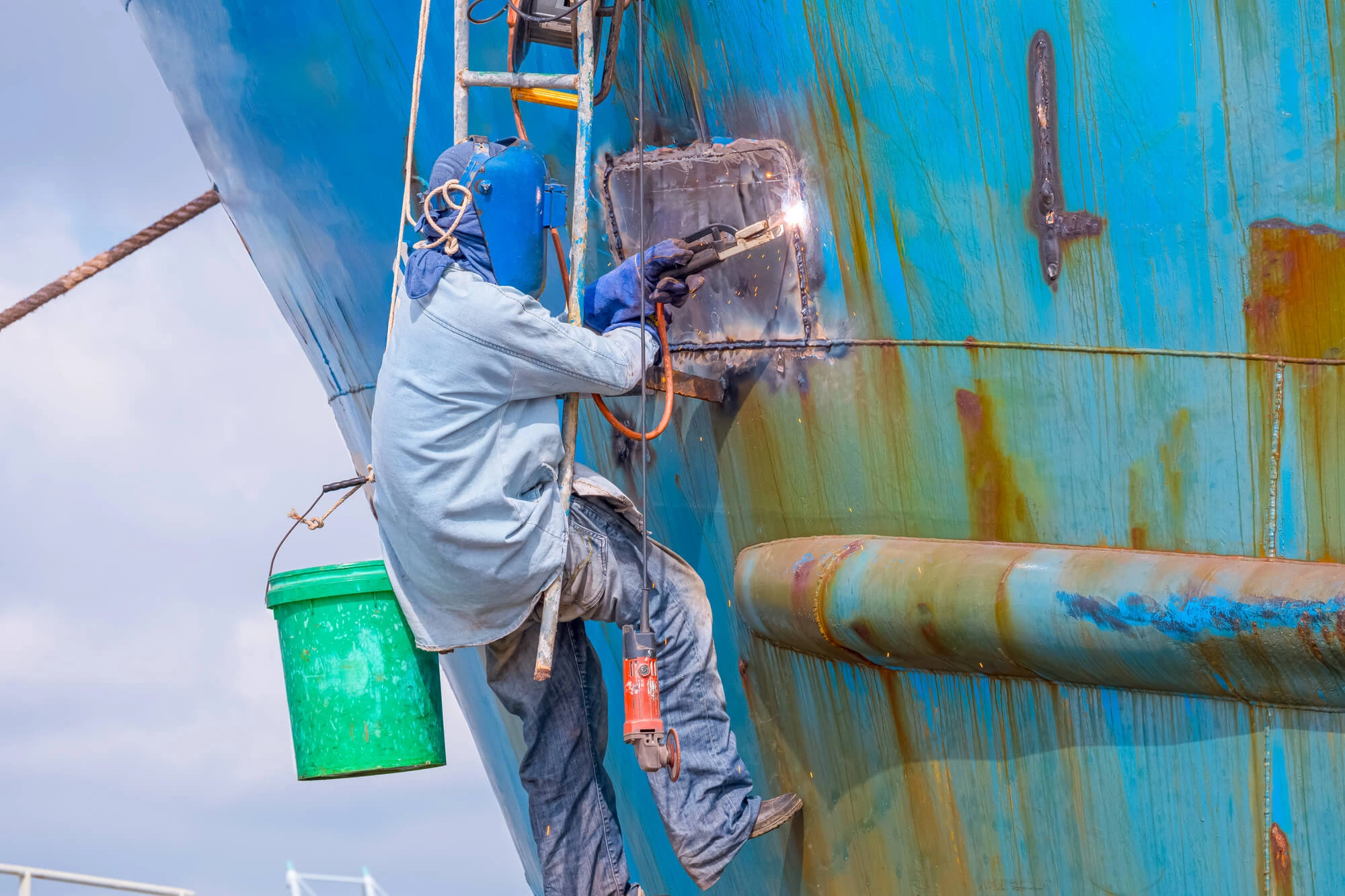 Reparación de embarcaciones en Puerto Montt y Concepción