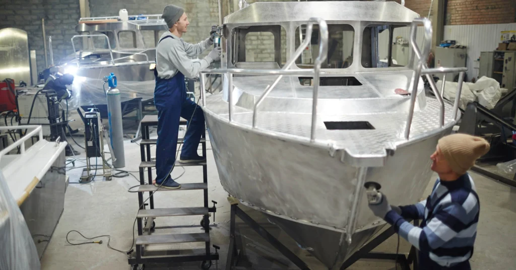 aumentar tamaños de construcción de barcos de carga